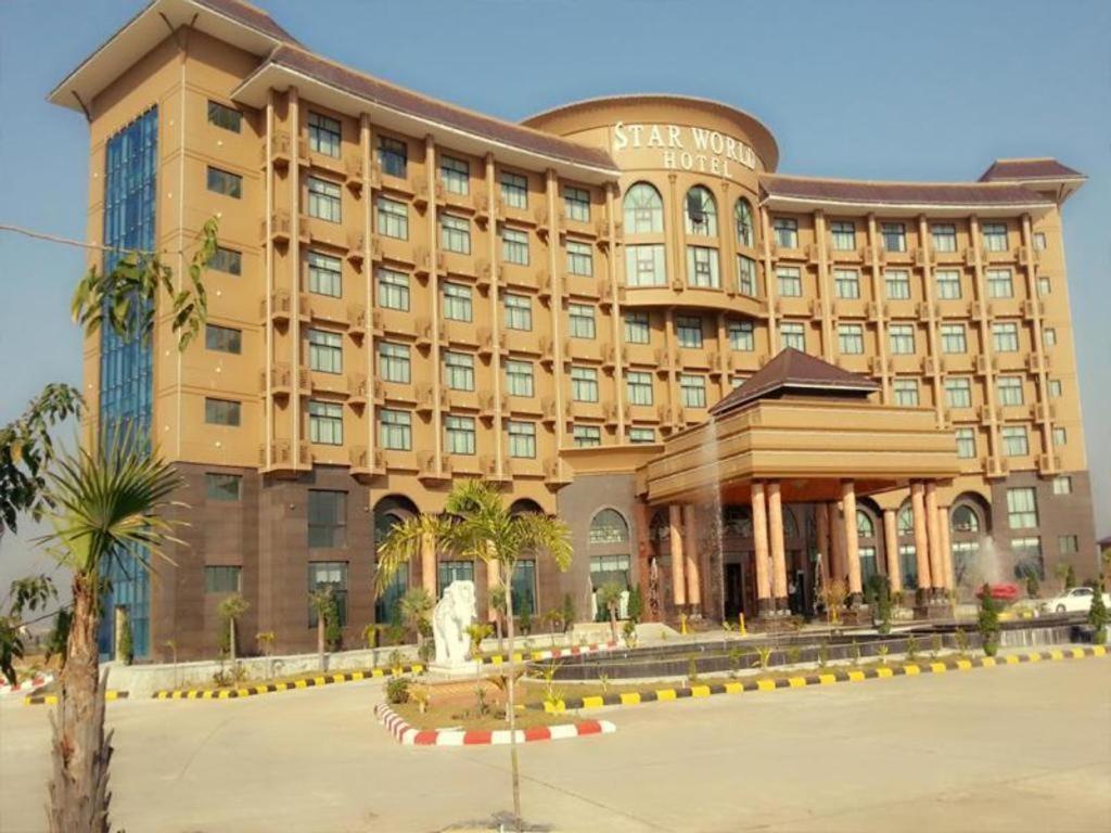 Naypyidaw Star World Hotel מראה חיצוני תמונה