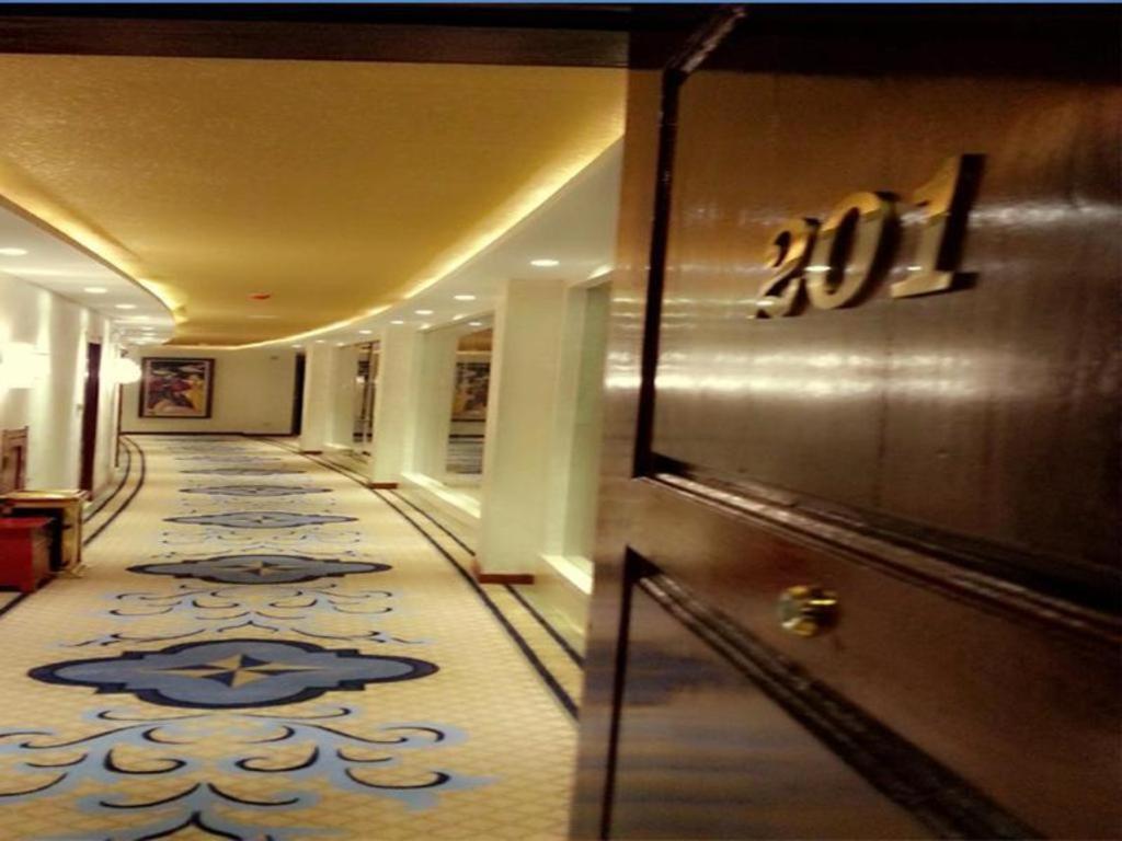 Naypyidaw Star World Hotel מראה חיצוני תמונה